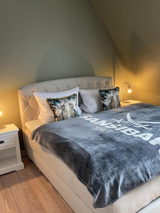 Schoene Grosse 4 Zimmer-Altbauwohnung Kiel Extérieur photo