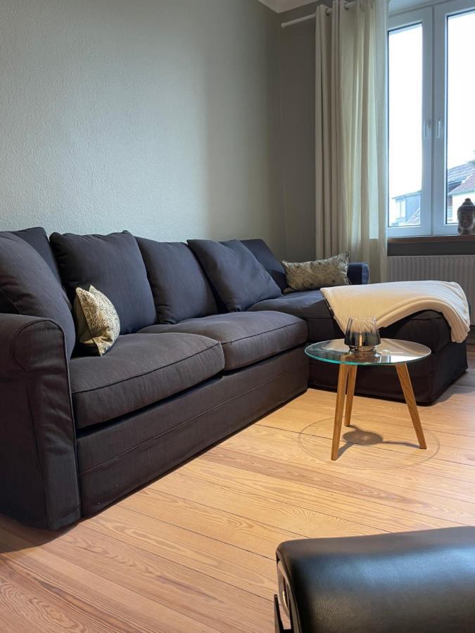 Schoene Grosse 4 Zimmer-Altbauwohnung Kiel Extérieur photo